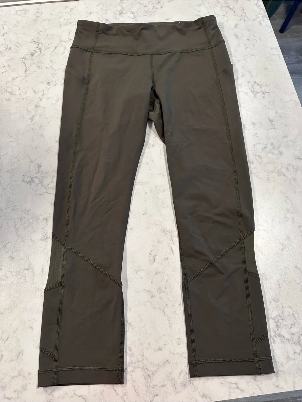 lululemon athletica Olive Green High-Rise Leggings - Picture 5 of 6